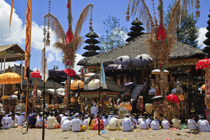 Buntes Tempelfest, Bali