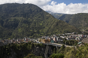 Stadt in den Anden, Baños, Ecuador