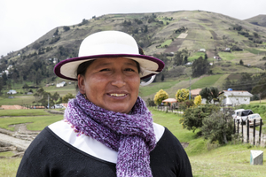 Canari Quichua Frau mit Hut, Ecuador