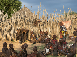 Villagers from the Hamar tribe sitting on the ground, Omo region, Ethiopia, Ethiopia, Africa