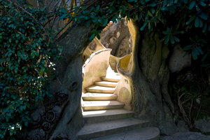Treppe im verrückten Haus von Dalat, Vietnam