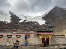 Karuola Gletscher im Hochland von Tibet, China